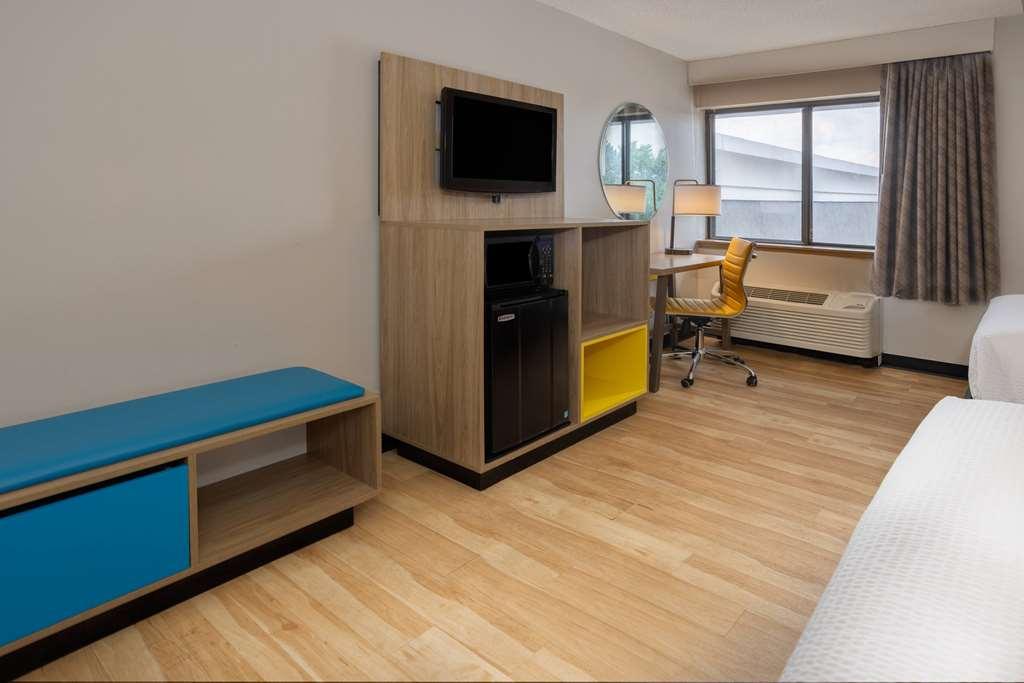 Days Inn By Wyndham Pleasant Prairie Kenosha Room photo