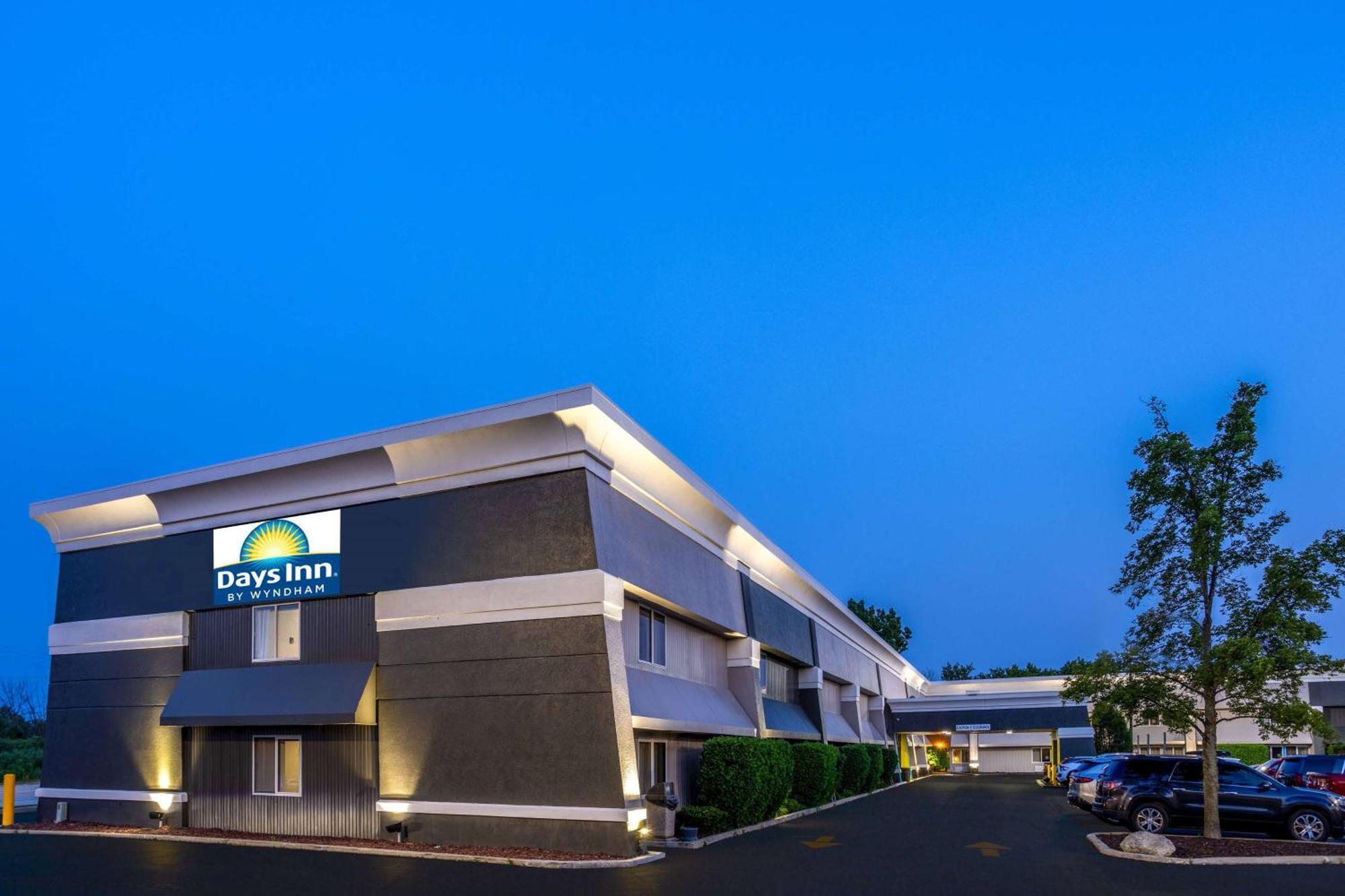 Days Inn By Wyndham Pleasant Prairie Kenosha Exterior photo